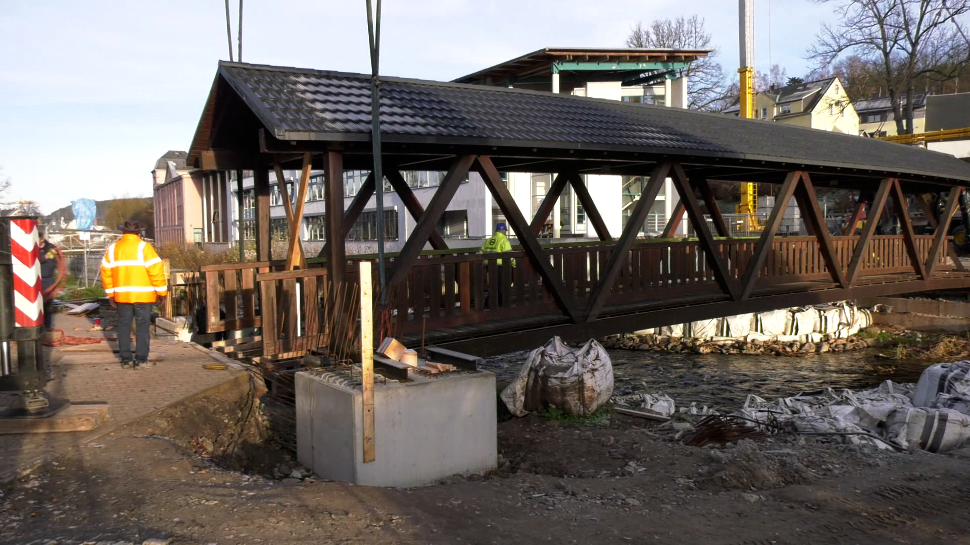 MEgional am 4. Dezember mit dem aktuellen Baugeschehen in der Region MEgional am 4. Dezember mit dem aktuellen Baugeschehen in der Region